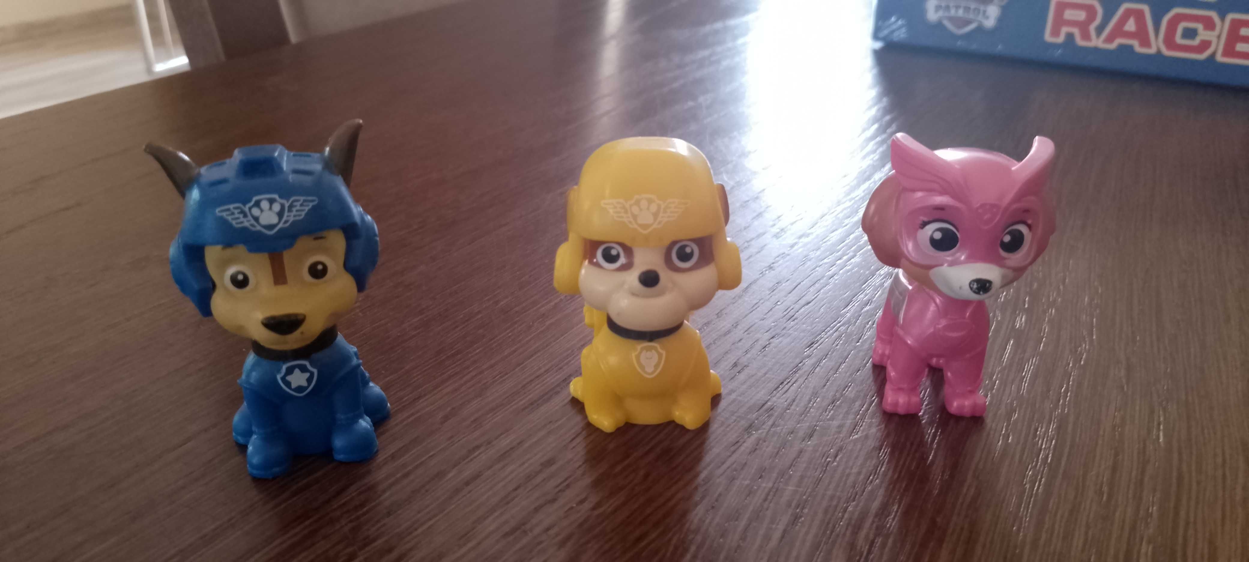 Psi patrol figurki, breloki, zawieszki, bransoletka 31 szt