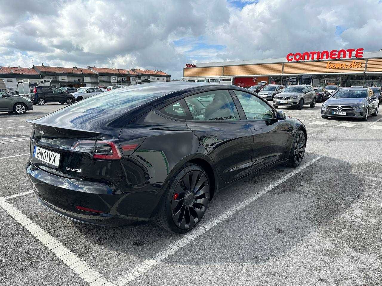 Tesla Model 3 Performance AWD Dual Motor