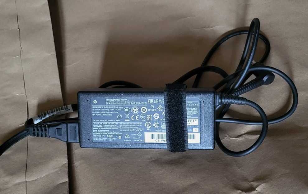Комплект моноблок HP Pavilion із сенсорним екраном та LTE-модем Huawei