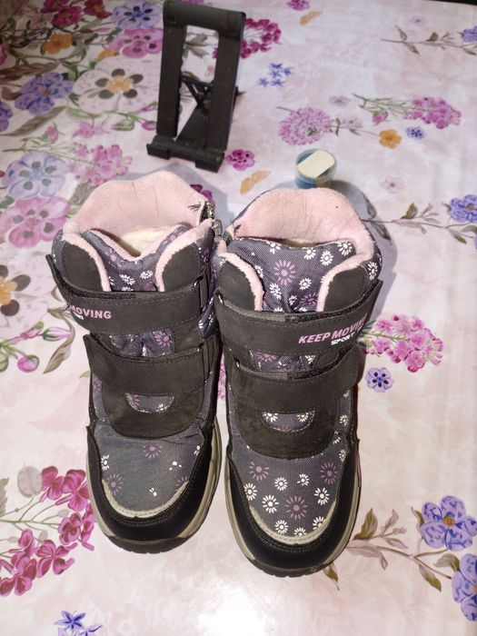 Зимові черевики для дівчинки 32р 20см по стільці