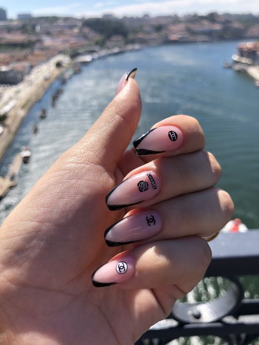Unhas de Gel e Sobrancelhas a domicilio