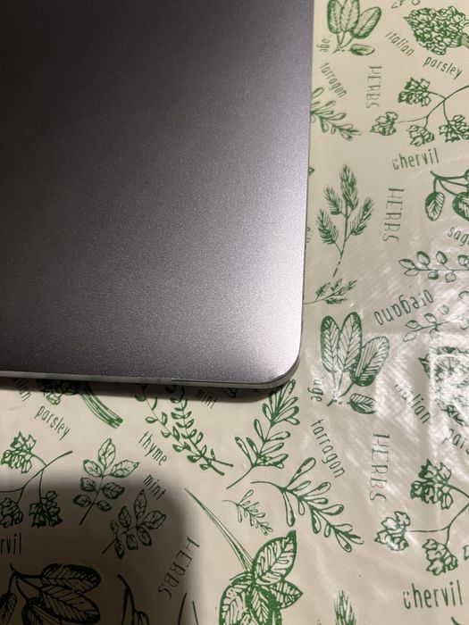 Macbook Air 2019 A1932 (АКБ потребує заміни)