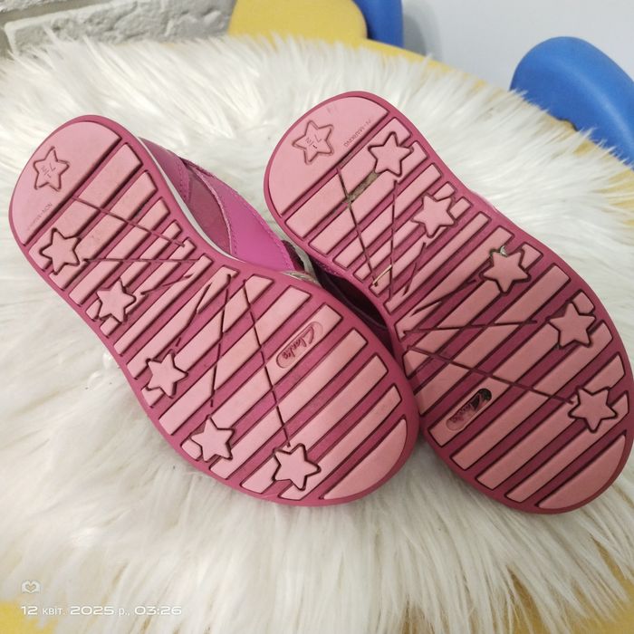 Кросівки для дівчинки Clarks 23 р-р