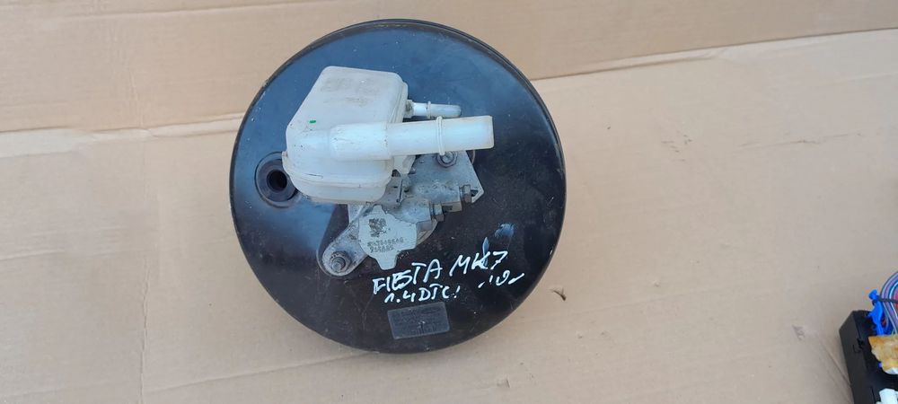 FORD FIESTA MK7 1.4 TDCI SERWO HAMULCA