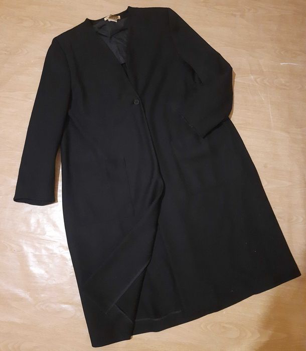 Giorgio armani женское пальто италия оригинал