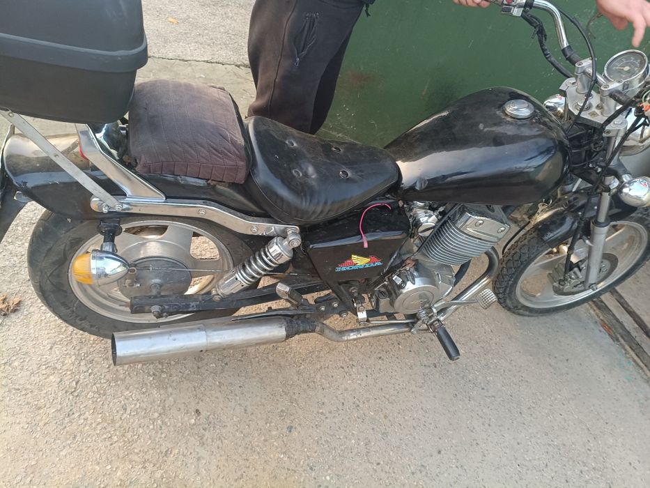 Продам Мотоцикл 250 кубів об'єм