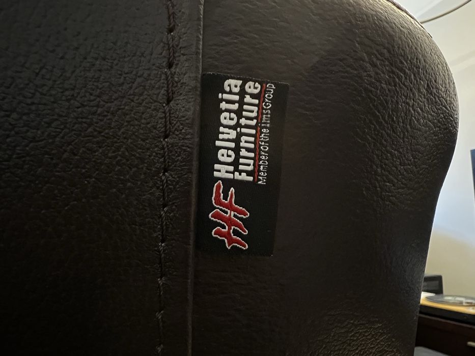 Zestaw skórzany [Helvetia Furniture]