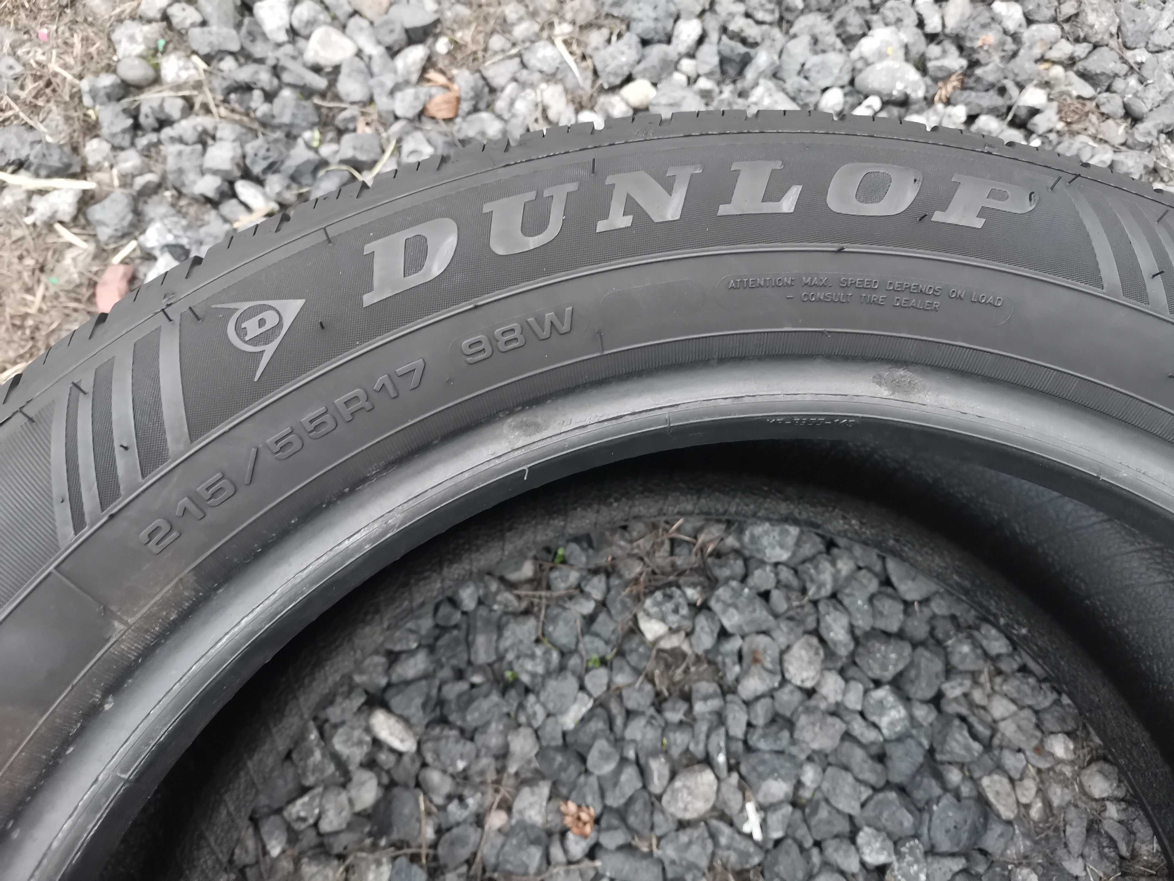 wielosezon Dunlop 215/55/17 z 2022r 6mm