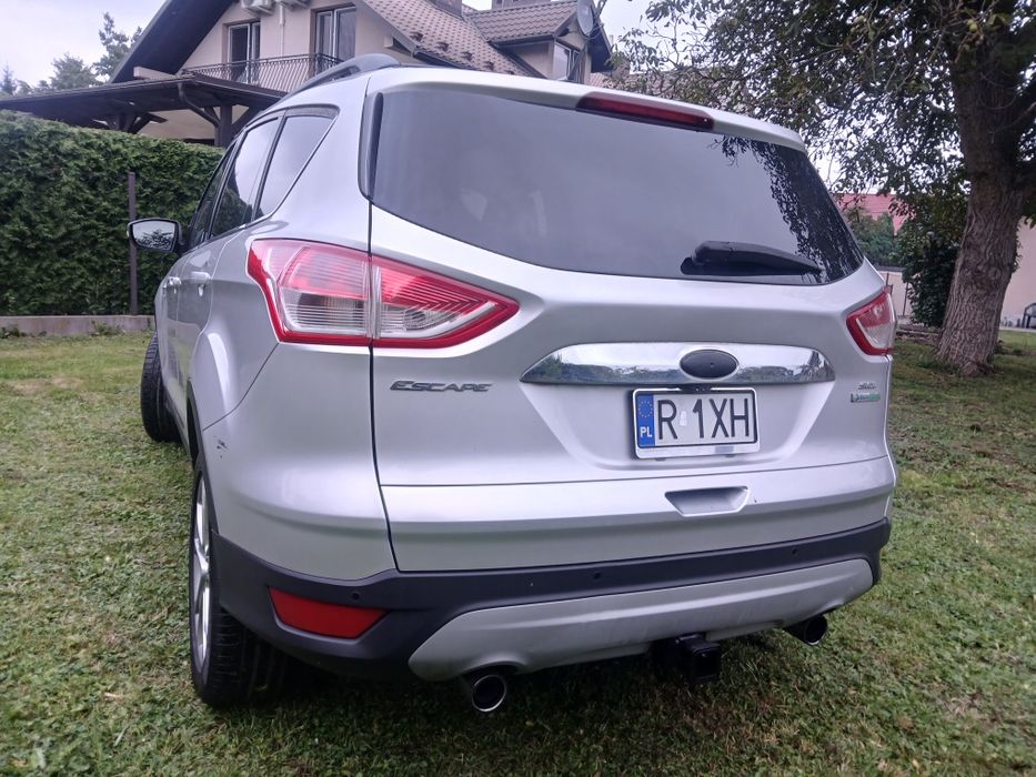 Srrzedam Ford Escape