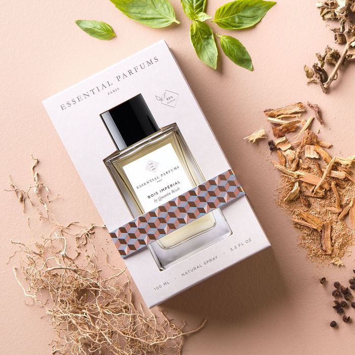 Парфюм от бренда Essentially Parfums
