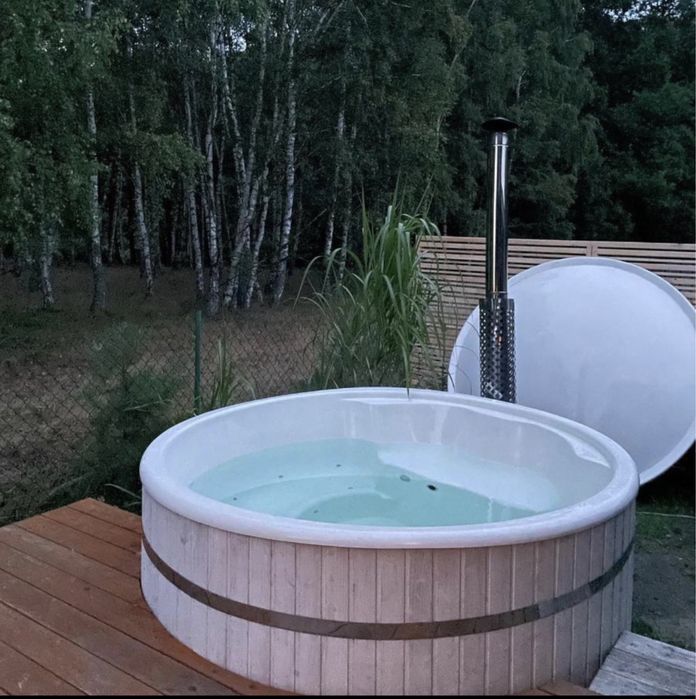 Ogrodzony domek nad morzem Sasino z balią kominkiem jacuzzi kaszuby