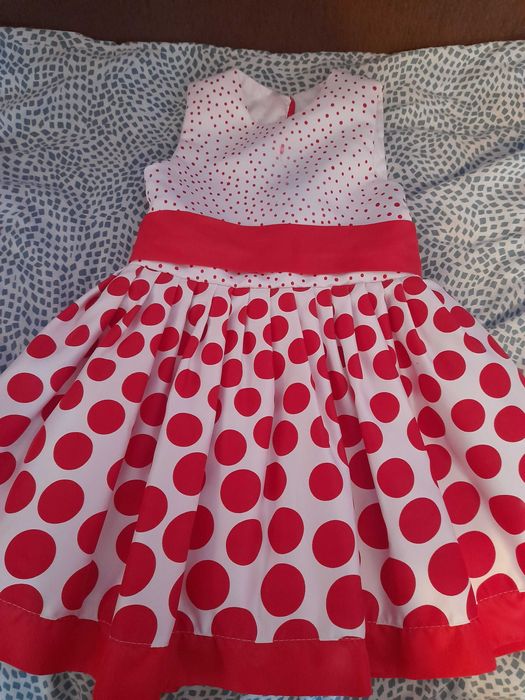 Нарядне плаття для дівчтнки