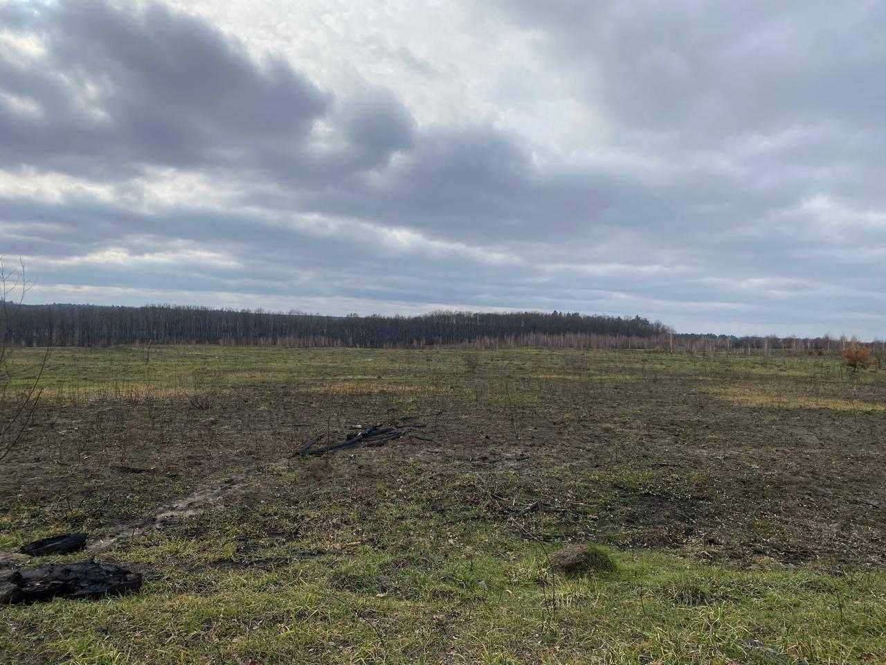 Вигідно продам простору ділянку 24 сотки під забудову в селі Лубське