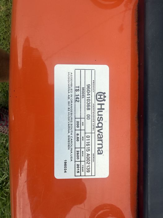Traktorek kosiarka husqvarna TS142