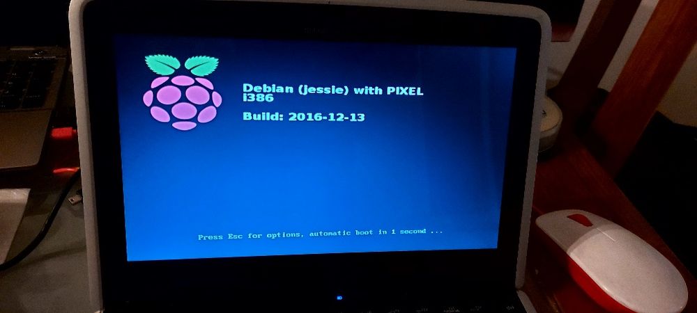 Nokia Booklet 3g Netbook Umpc ssd 128gb Windows XP