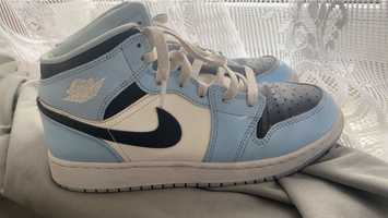 Air Jordan 1 Mid Ice Blue 39