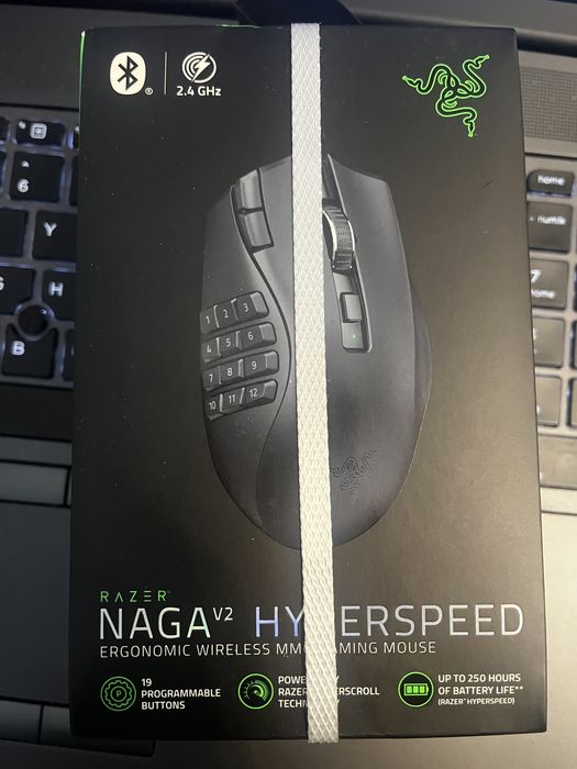 Razer naga v2 2.4 GHz