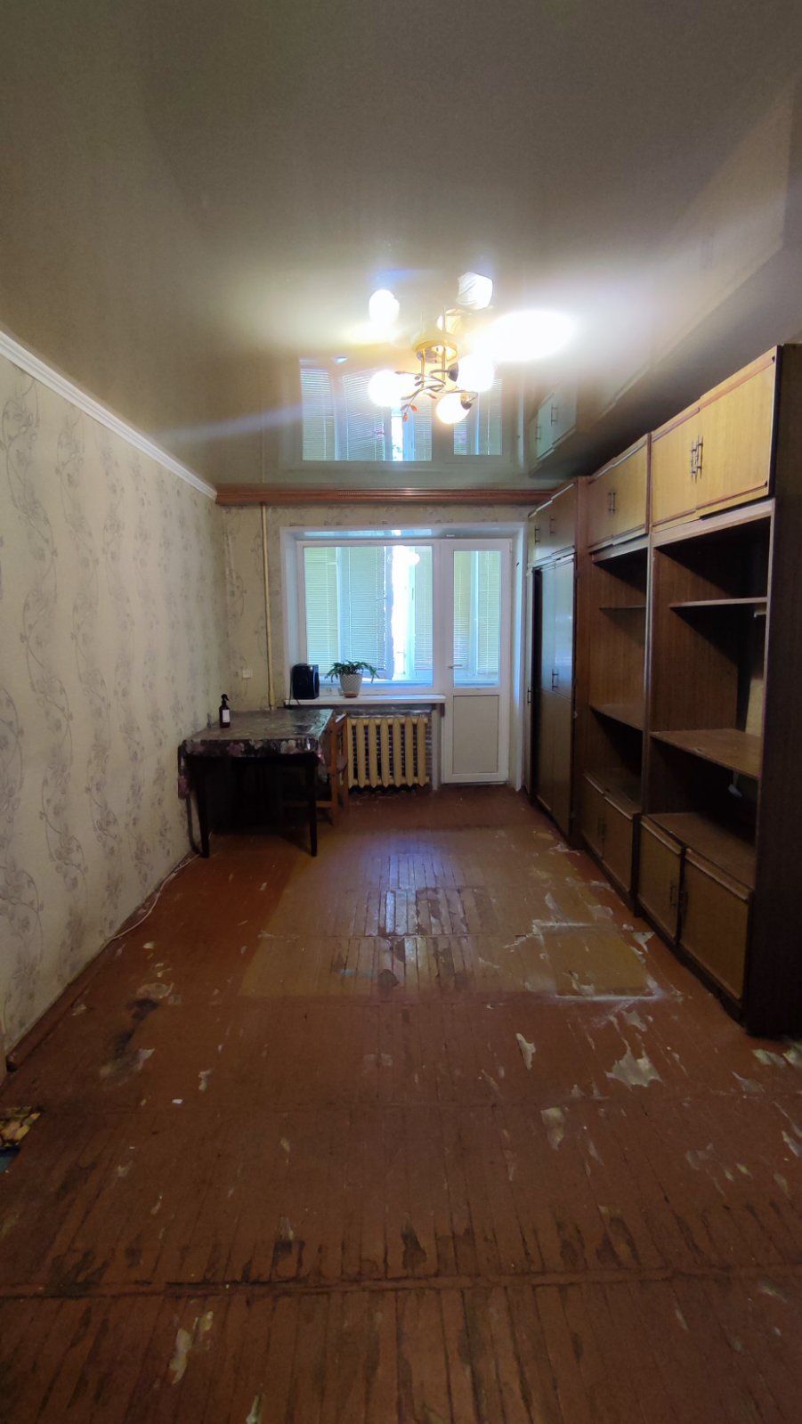 2-х комн. квартира СевГОК, ост. "Стадион", 2-й этаж