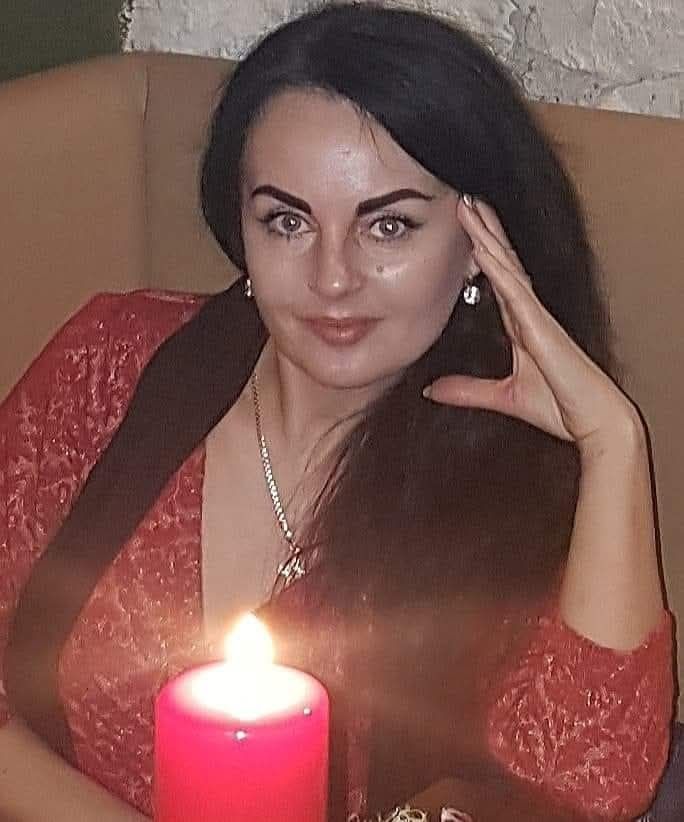 Wróżka IRYNA ZAPRASZAM na konsultacje.