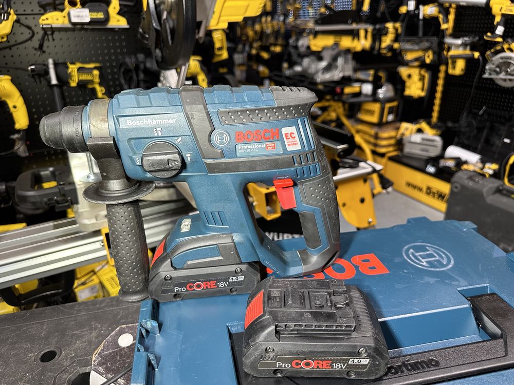 Безщітковий акумуляторний перфоратор Bosch gbh 18 v-ec Комплект