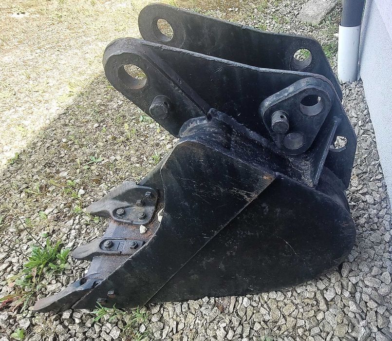 Łyżka do koparki – szerokość 60 lub 40 cm – solidna, masywna