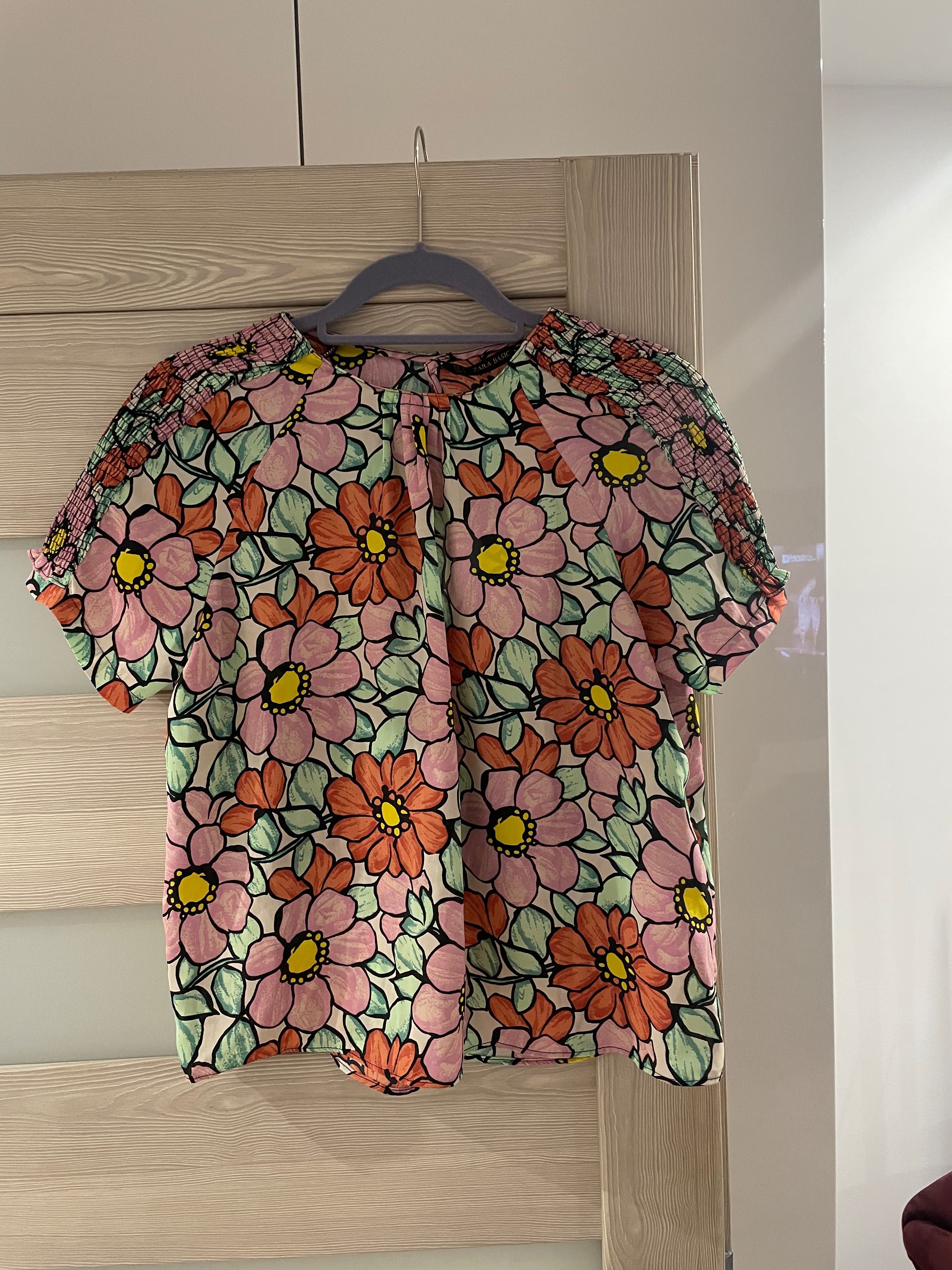 Bluzka w kwiaty / Zara / S