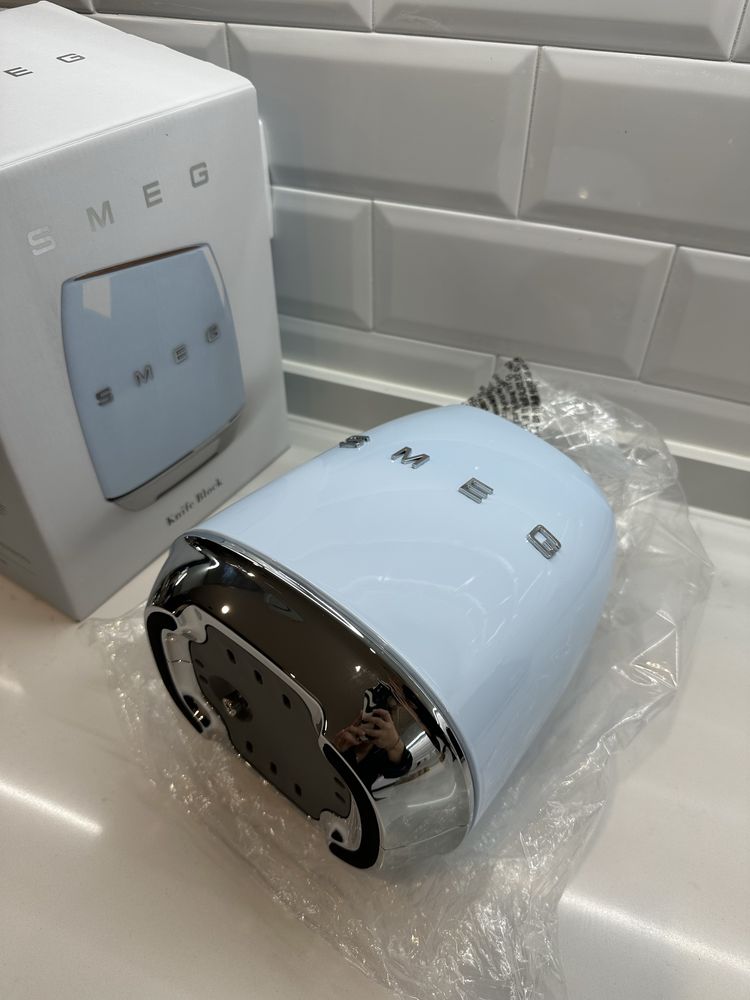 Bloco para facas SMEG NOVO