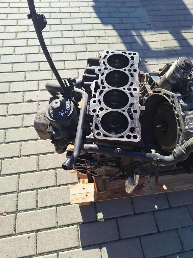 Silnik 2.0 TDI VW Transporter T5 c a a c