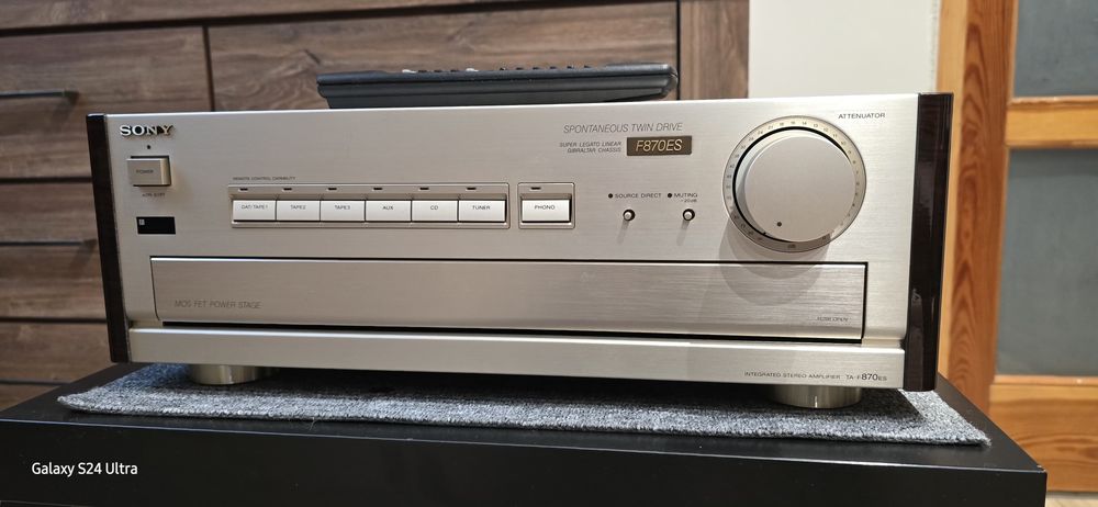 Wzmacniacz Sony F-870es