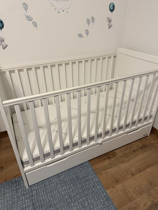 Łóżeczko dzecięce Woodies Hampton Cotton materac szuflada 140x70 cm