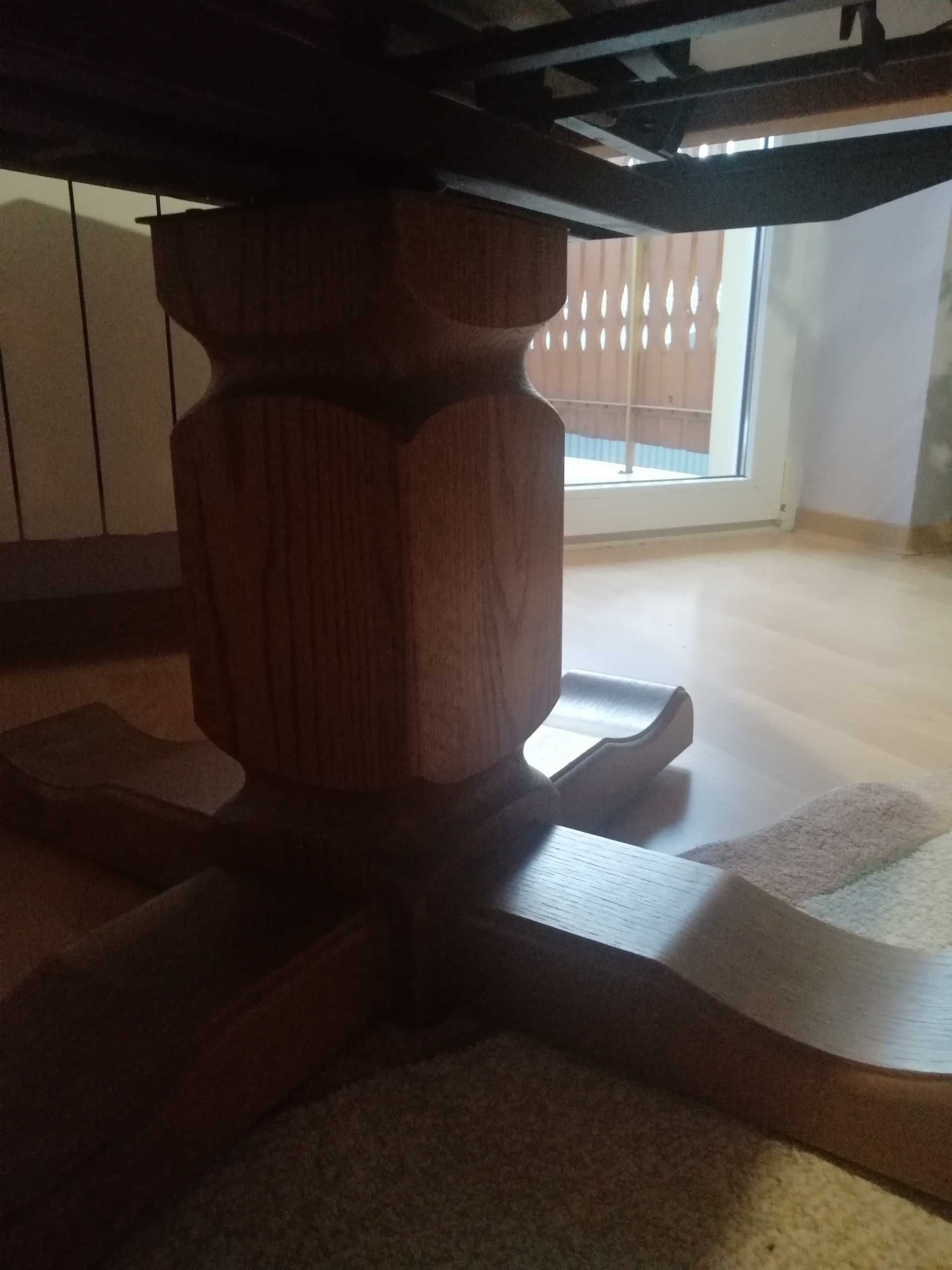 Stolik kawowy i stół w jednym z litego pełnego drzewa