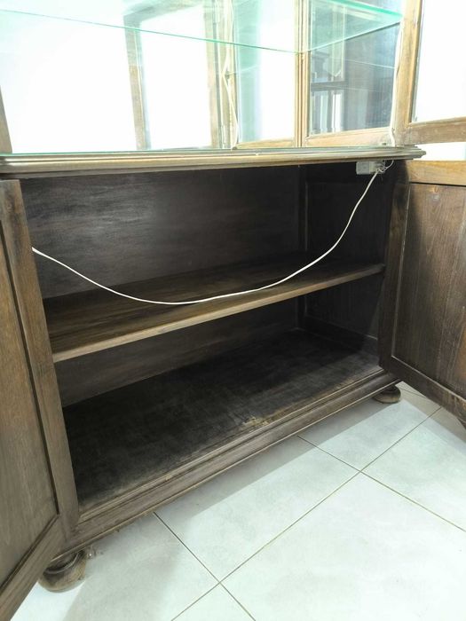 Aparador vitrine