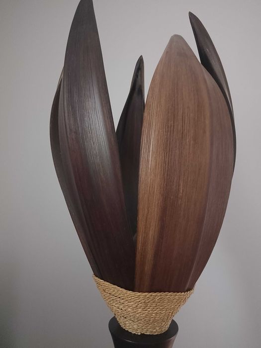 lampa z drewna egzotycznego ok. 200 cm