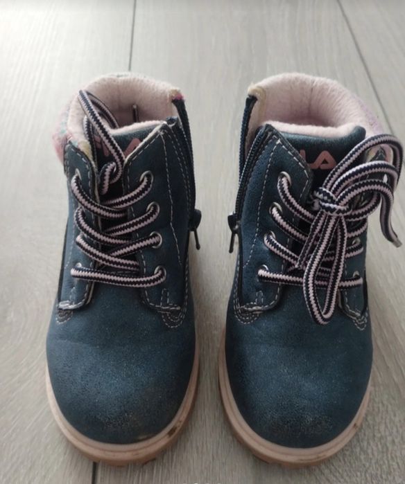 Buty dziecięce jesienne ocieplane trzewiki rozmiar 22