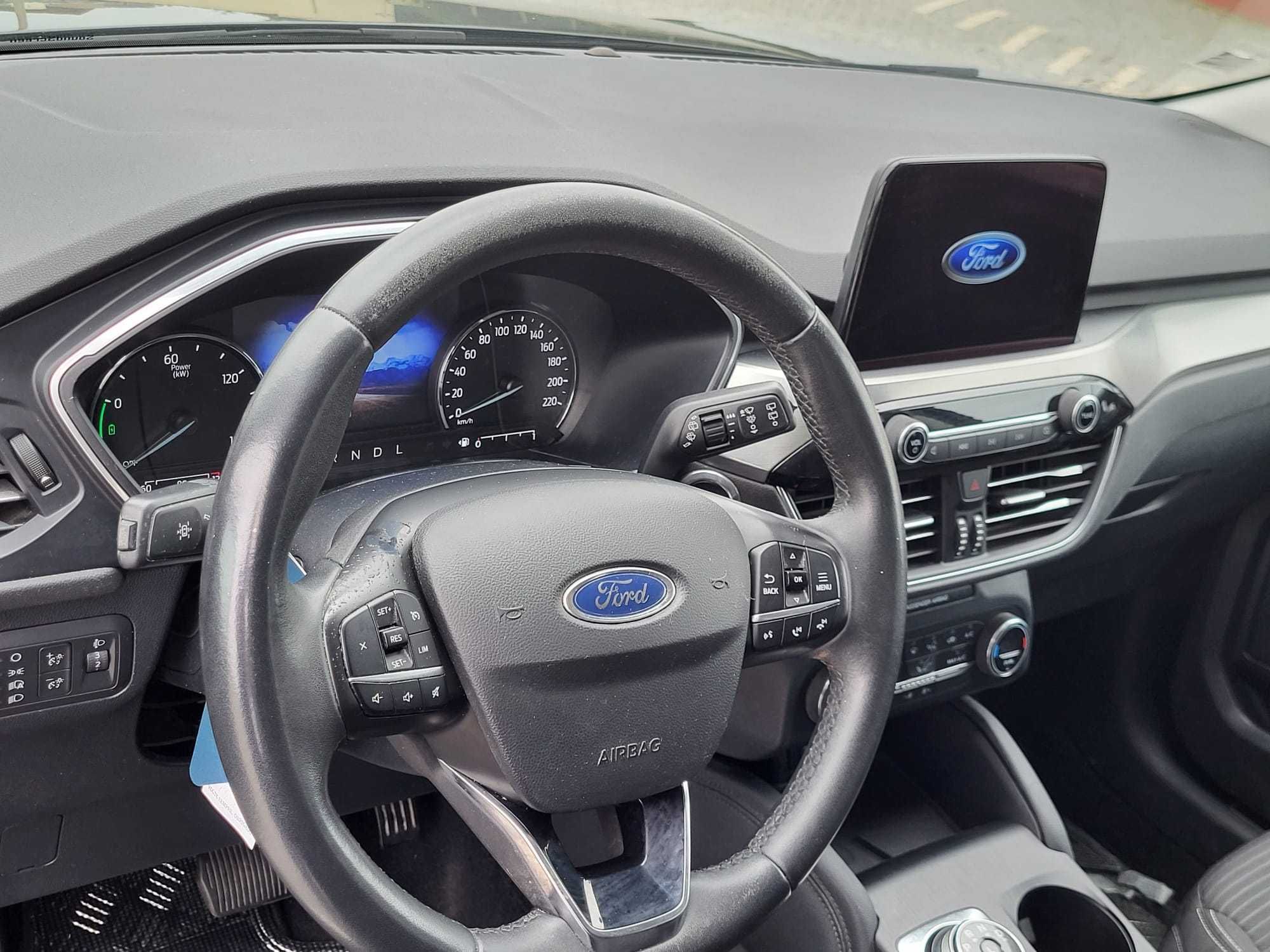 Ford Kuga 2.5 PHEV Titanium (2021)