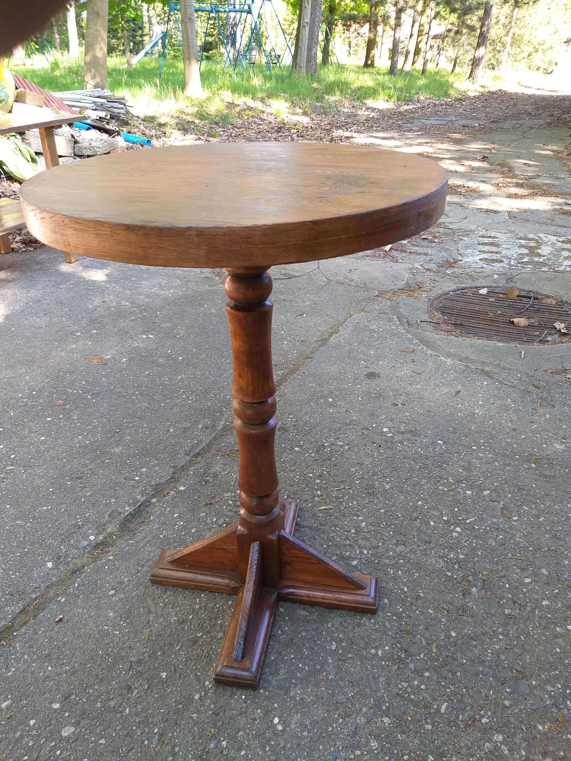 Stary stolik okrągły Fi 55 cm. x 79 wysokości
