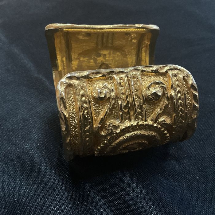 Pulseira metal vintage lindíssima 6 cm