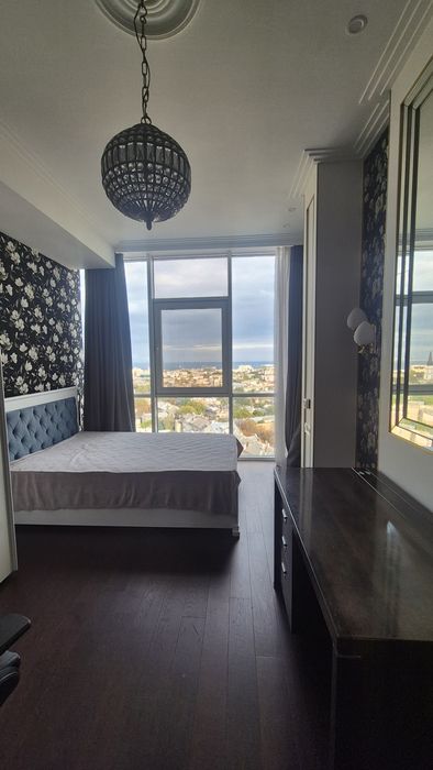 Сдам 2 Х Ком квартиру 16-17Жемчужина Кадор Центр Ул Асташкина