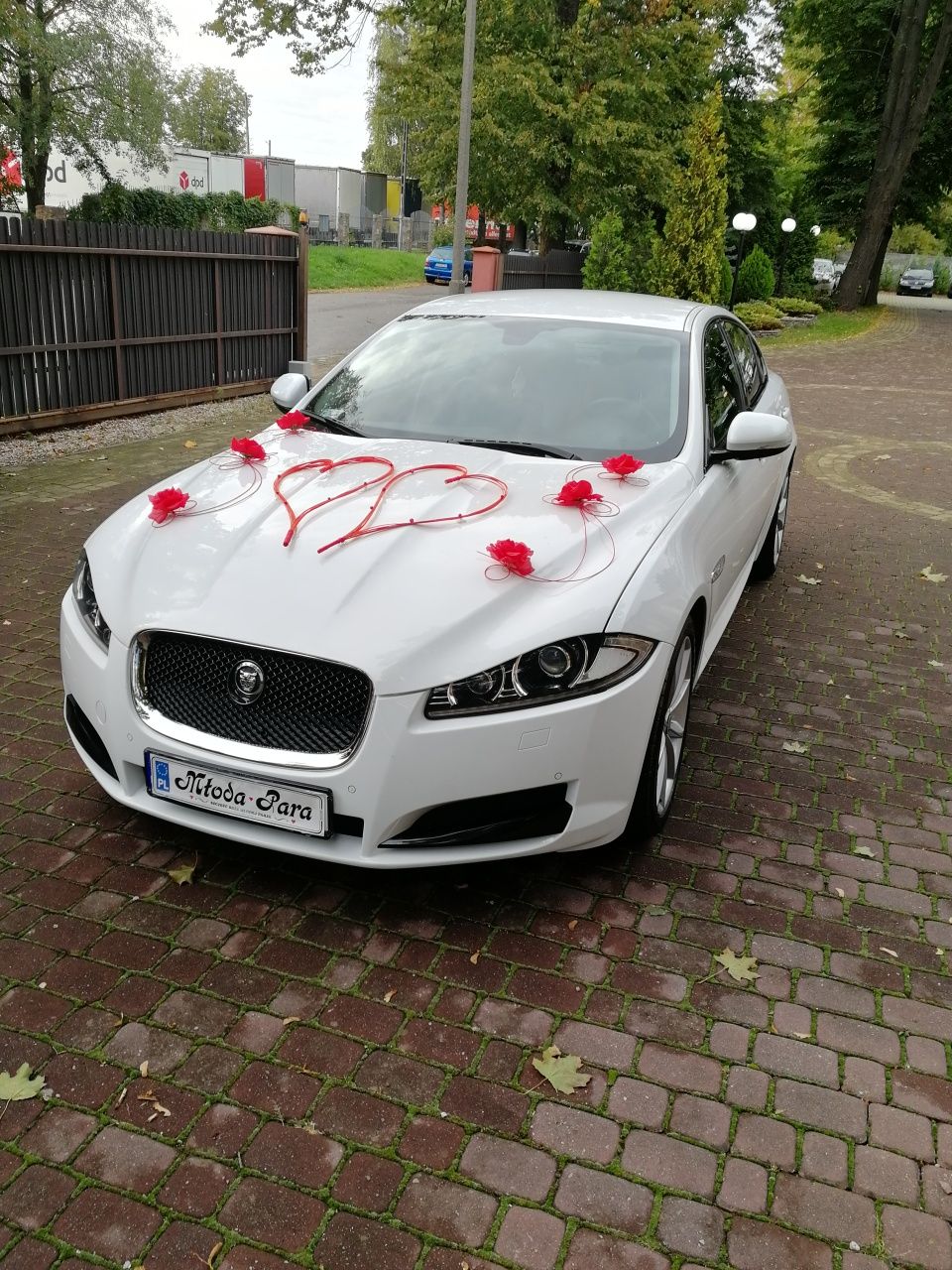 Dekoracja auta do ślubu + tablice