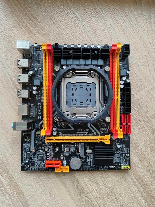 Комплект Материнская Плата Х79 + CPU 10 ядер + ОЗУ 16 гб+ Охлад RGB