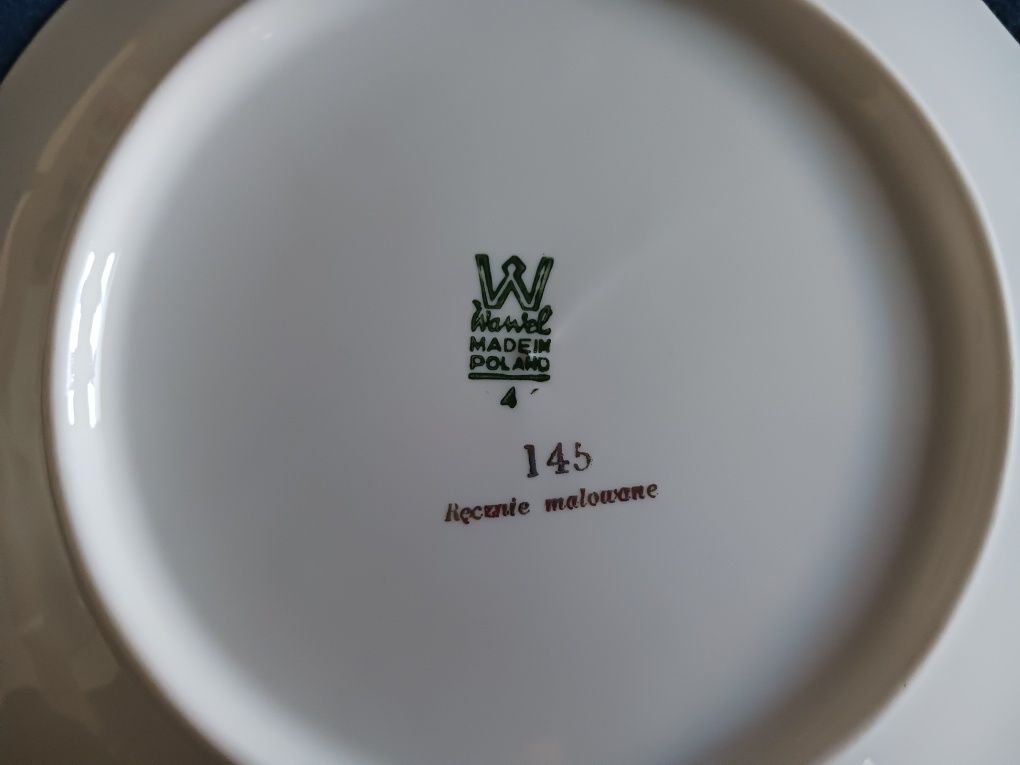 Złoty Liść, zestaw talerzy obiadowych.  Porcelana Wałbrzych lata 70.