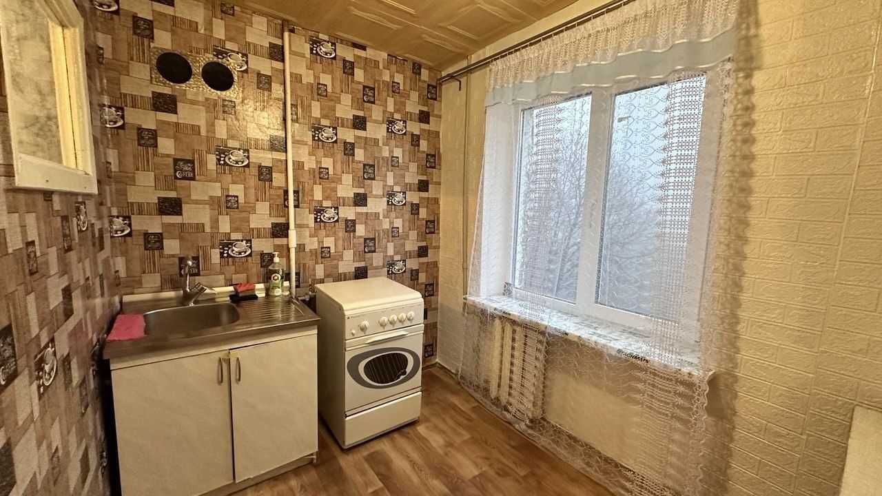 2 кім з КОСМЕТИКОЮ район НЕЗАЛЕЖНОСТІ (Титова) (712420)