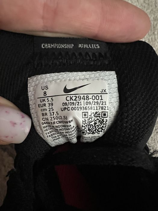 Кросівки Nike взуття