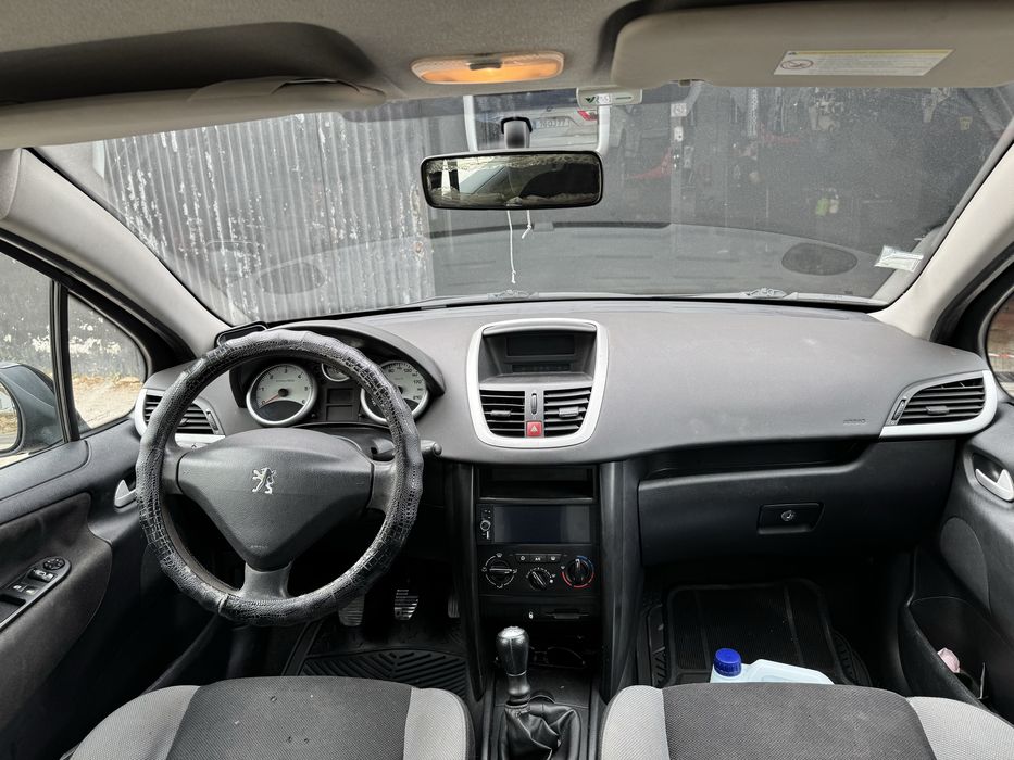 Peugeot 207 gasóleo Impecável