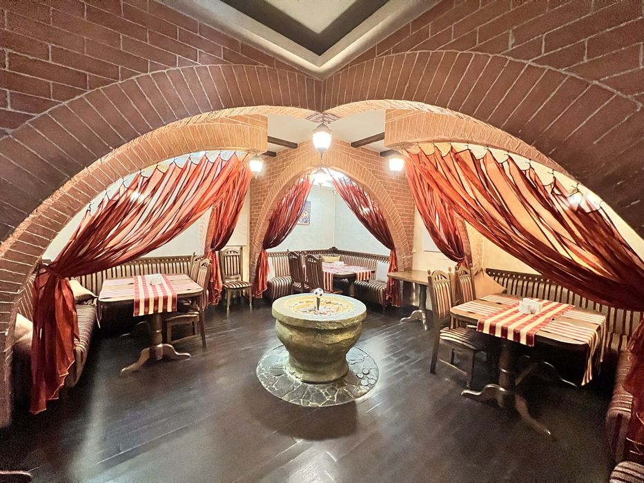 Продам  ресторан в центральнрй части города