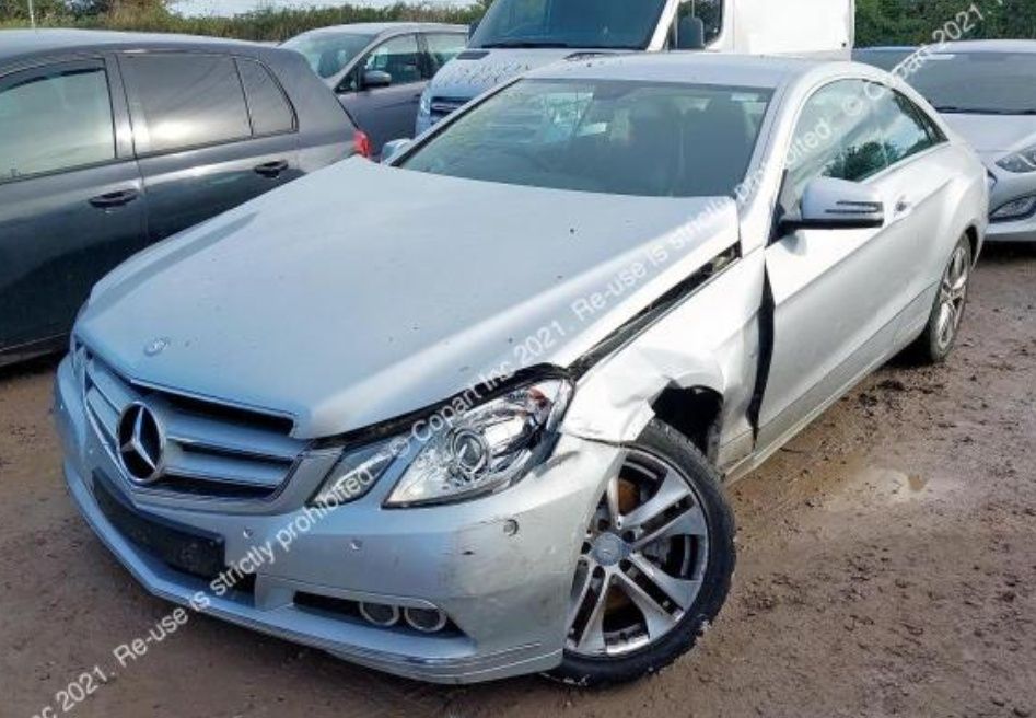 Karoseria Mercedes w207 C775 Srebrny E-class Coupe Maska Zderzak Drzwi