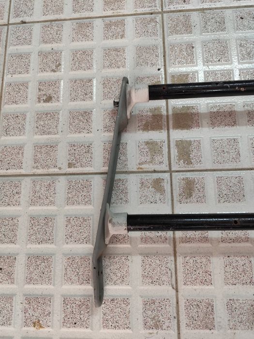 Vendo grade de separação Nissan Vanette