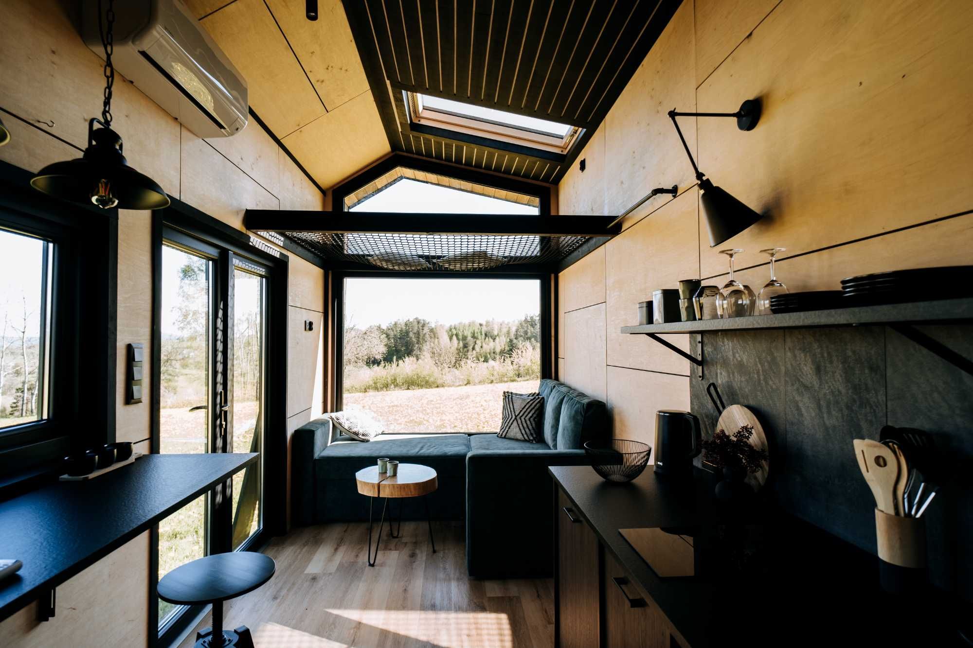 tiny house przyczepa kempingowa domek na kółkach mobilny sauna balia