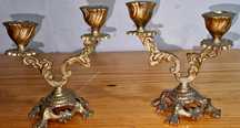 Candelabros dourado