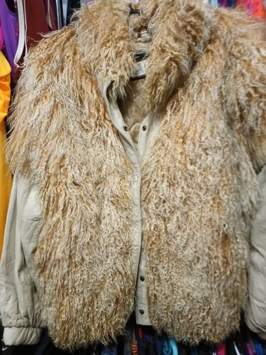 Шуба-безрукавка лама натуральна